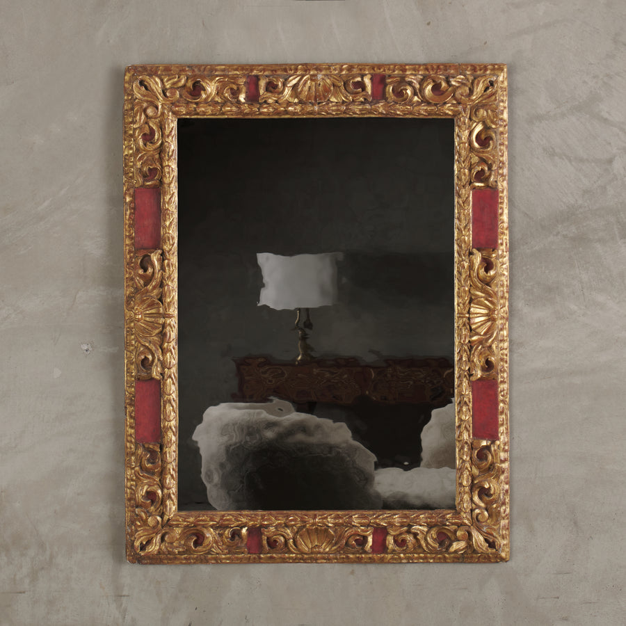 17TH C SPANISH GILDED FRAME