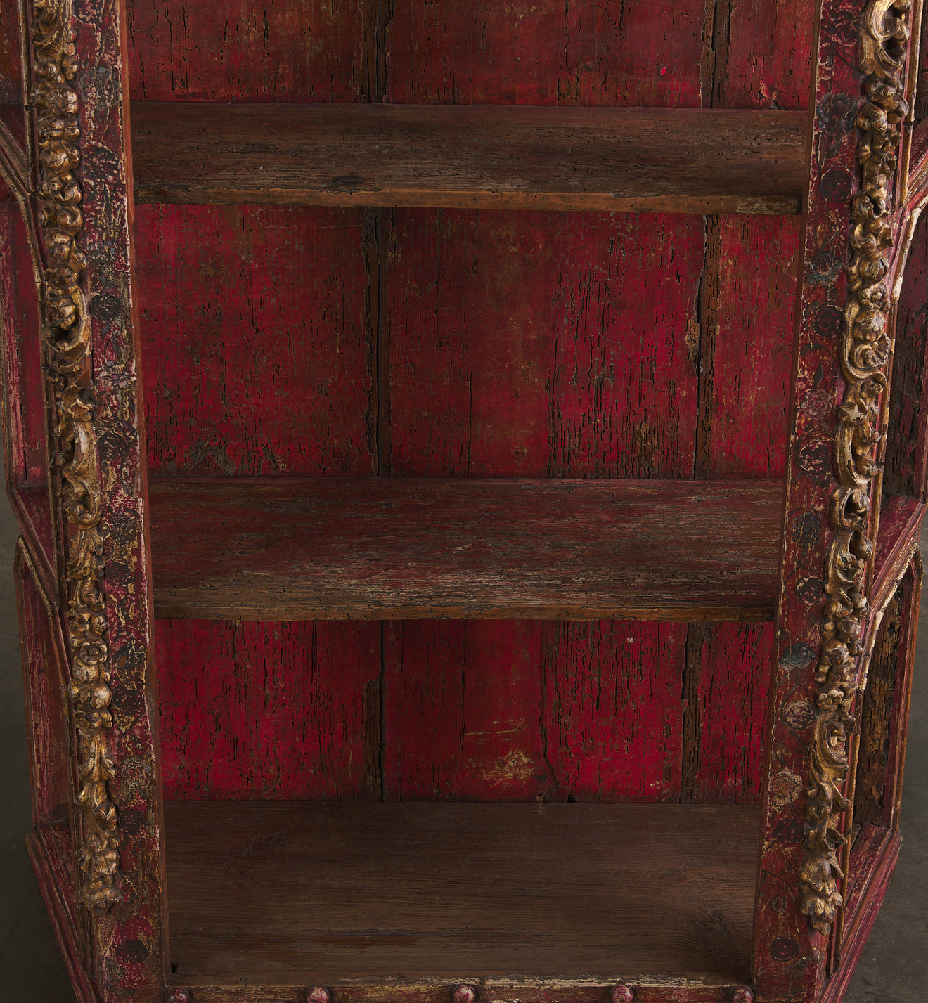 18TH C POLYCHROMED REPISA
