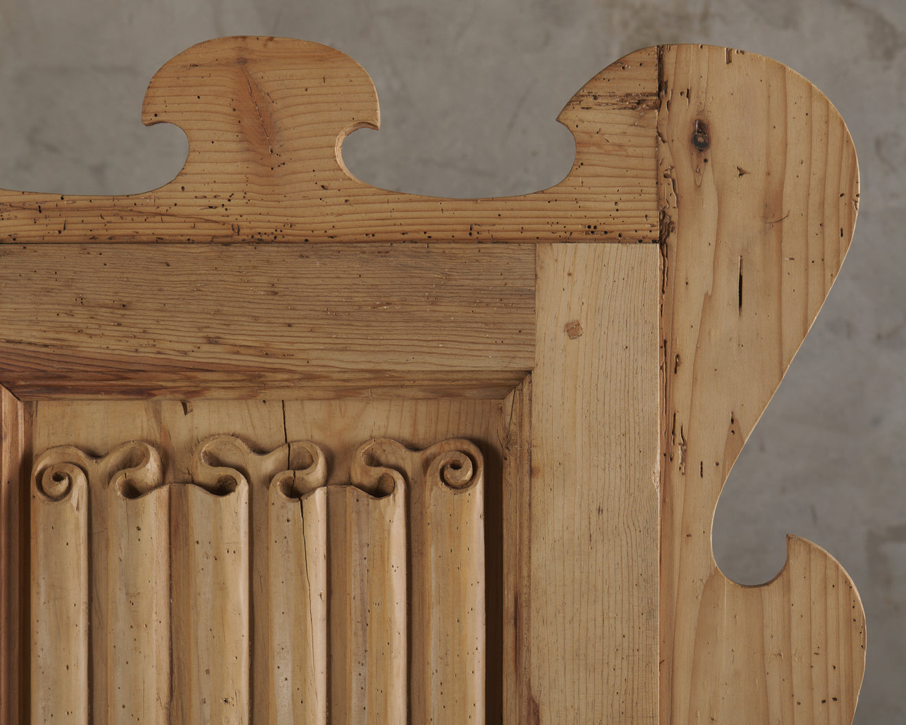 6 PANEL POMBAL LINEN FOLDING SCREEN BY MIKE DIAZ