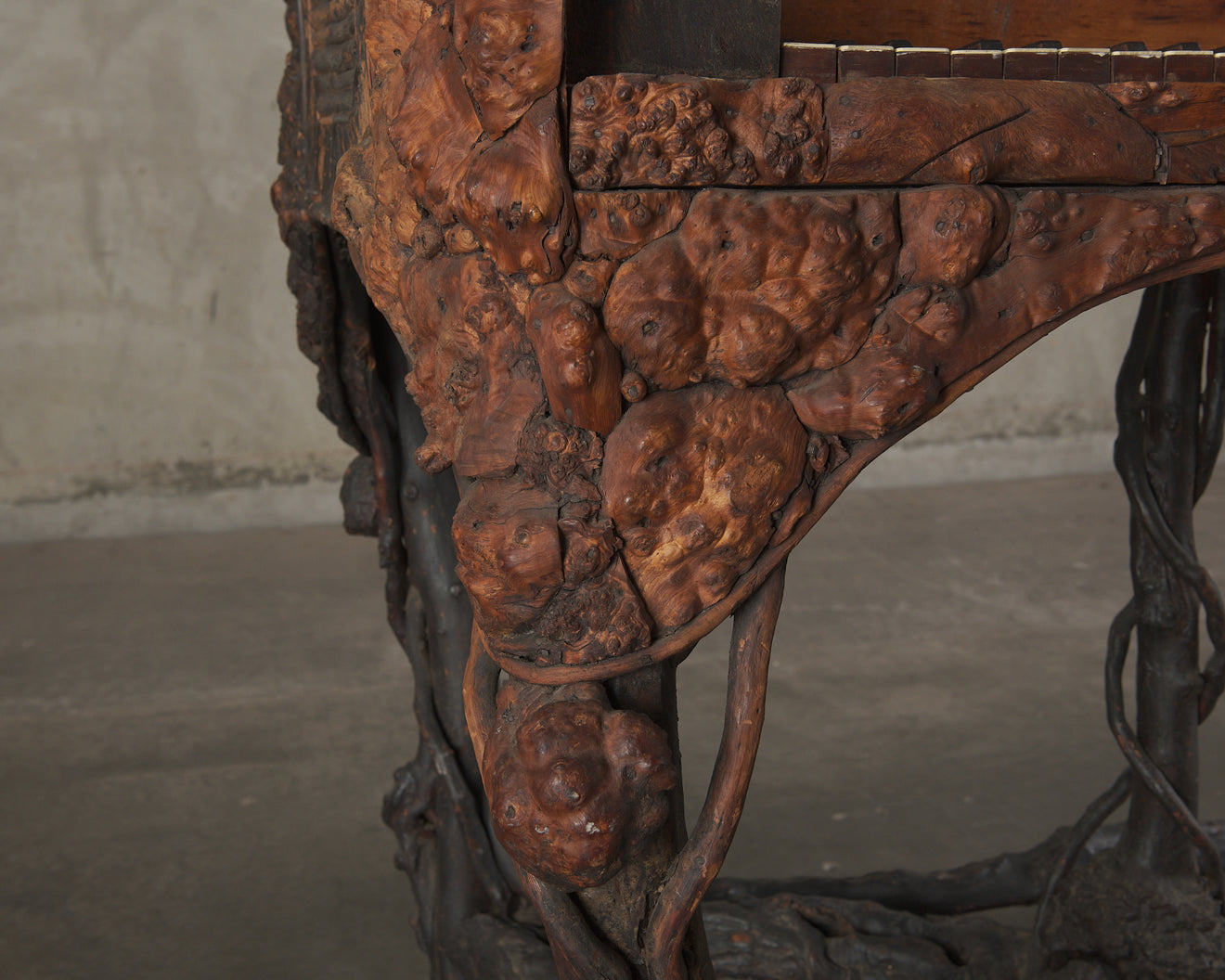 ADIRONDACK SPINET PIANO