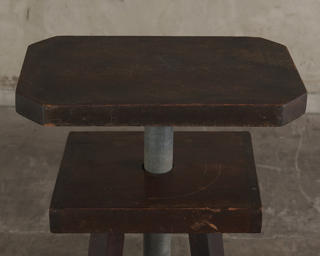 ADJUSTABLE SCULPTING TABLE, USA, C1910