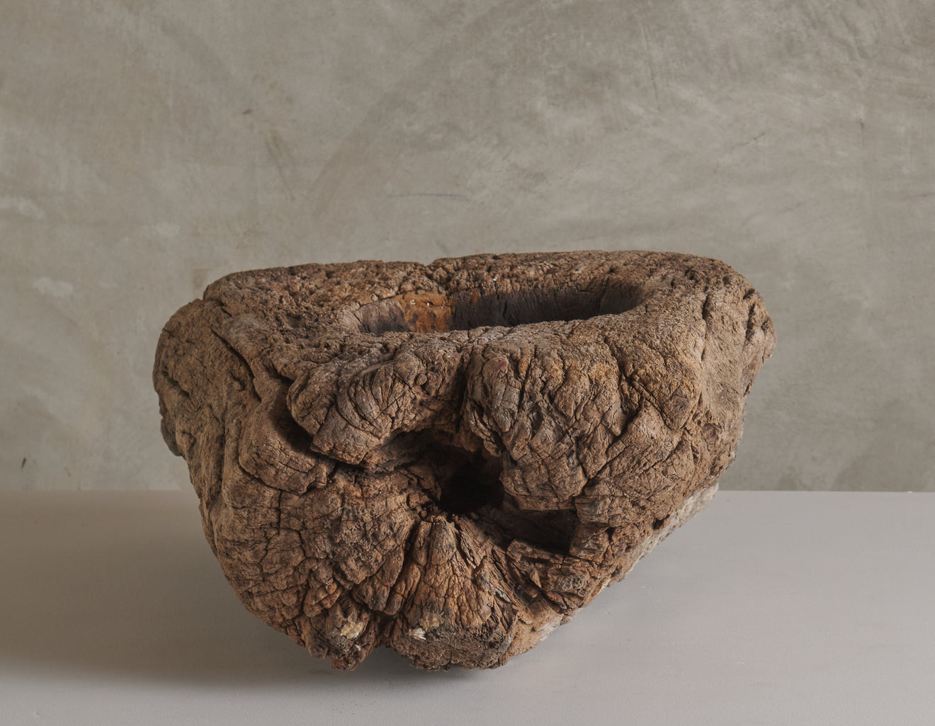 ANTIQUE TURKISH WELL WEATHERED ARCHITECTURAL FRAGMENT/MORTAR