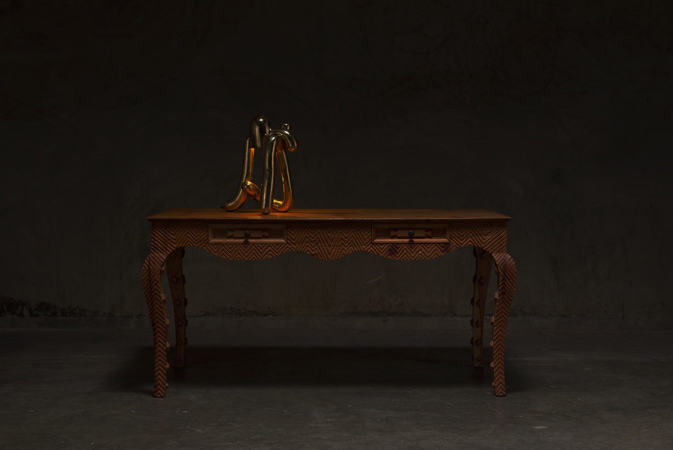 ARIO TABLE / PARTNERS DESK BY MIKE DIAZ