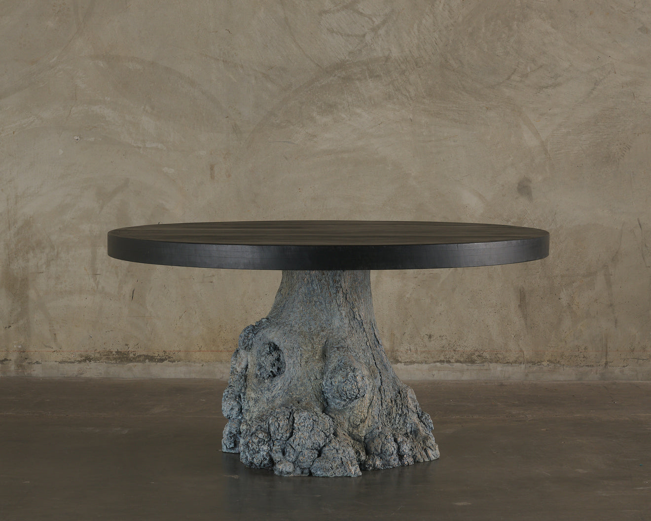 BCW TREE TRUNK TABLE