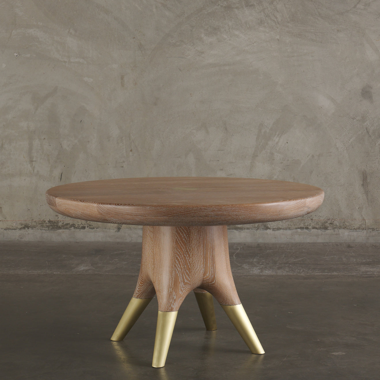 BCW ADJUSTABLE MUSHROOM TABLE