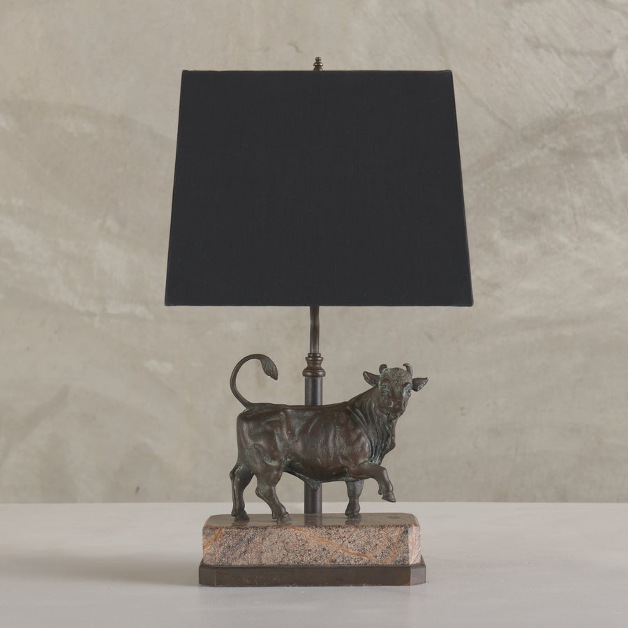 BRONZE BULL ON STONE PLINTH TABLE LAMP, EARLY 20TH C