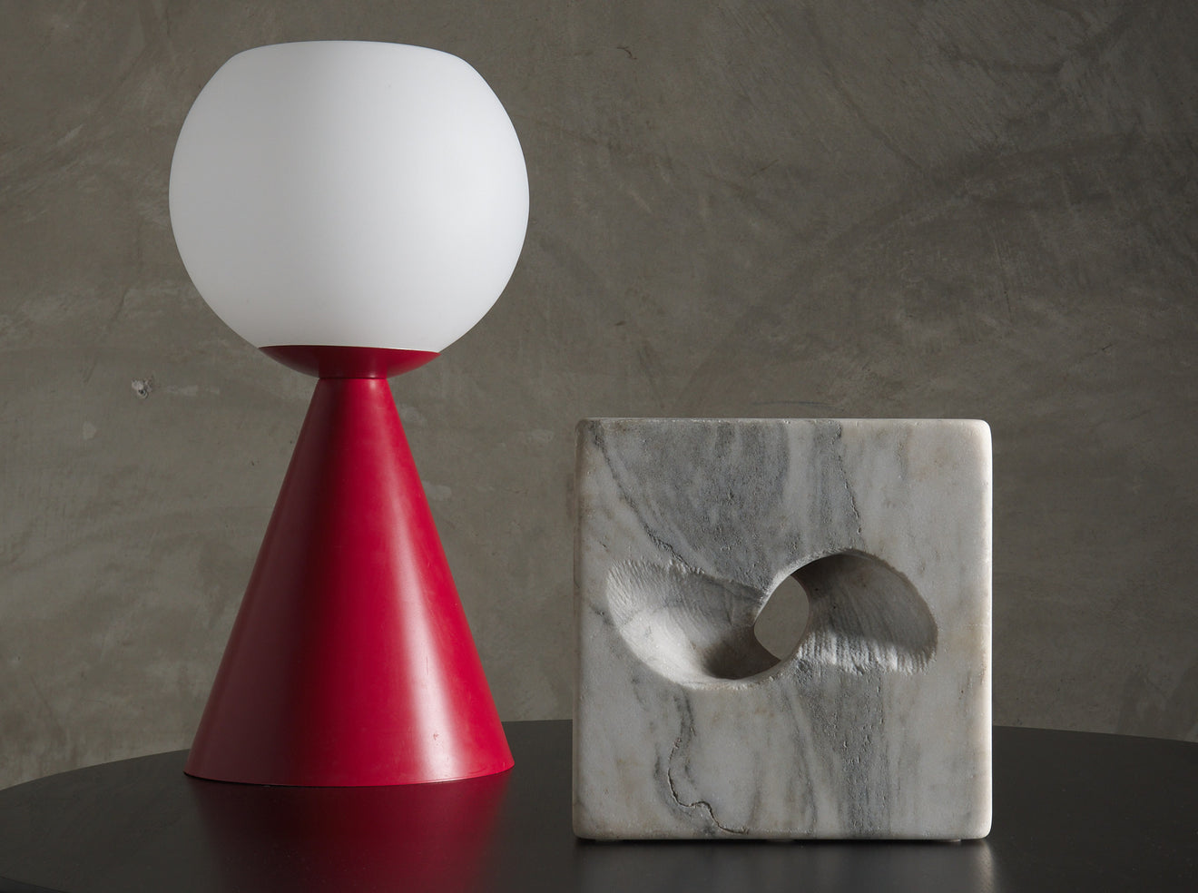 CARRARA MARBLE ABSTRACT SCULPTURE UNSIGNED, 20th C