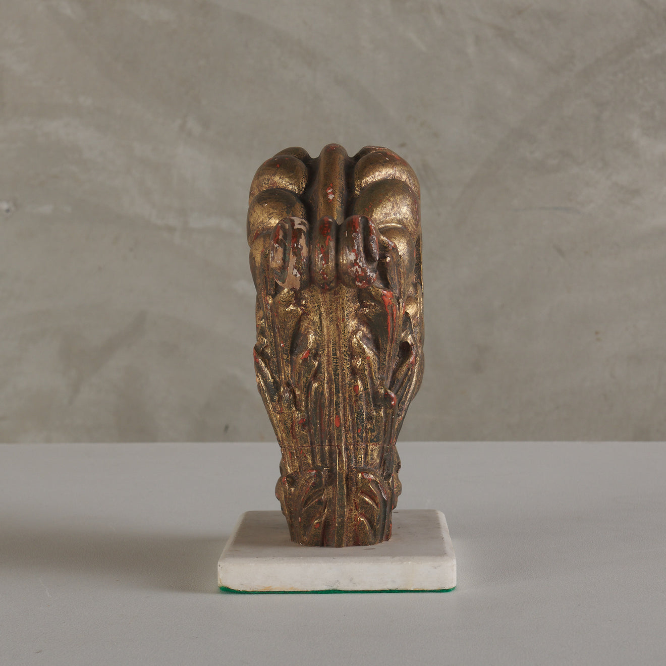 CARVED GILTWOOD ARCHITECTURAL SCROLL, 19TH CENTURY