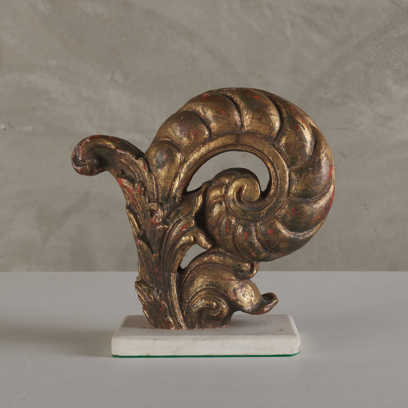 CARVED GILTWOOD ARCHITECTURAL SCROLL, 19TH CENTURY