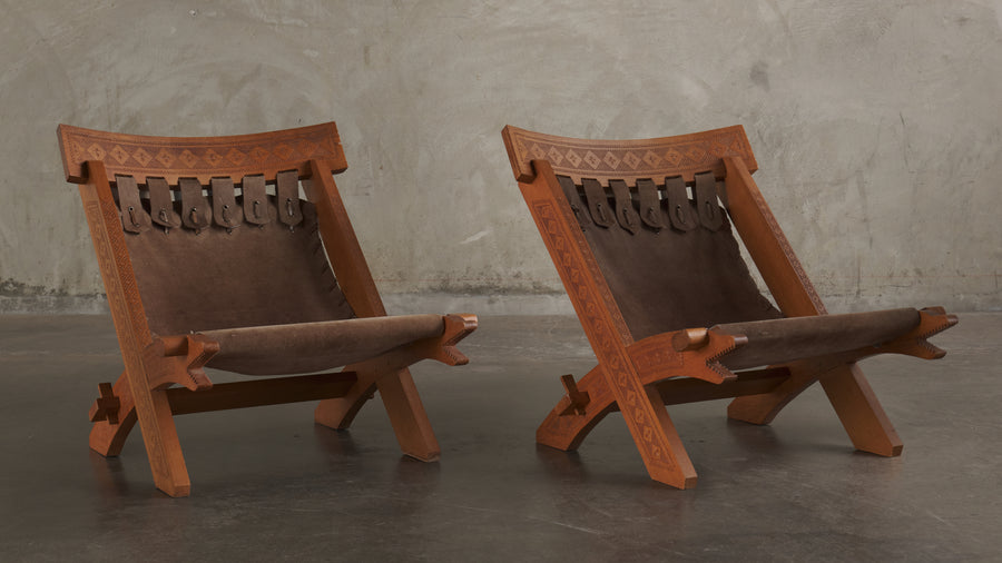 CARVED WOOD ZOOMORPHIC CAMPAIGN CHAIRS