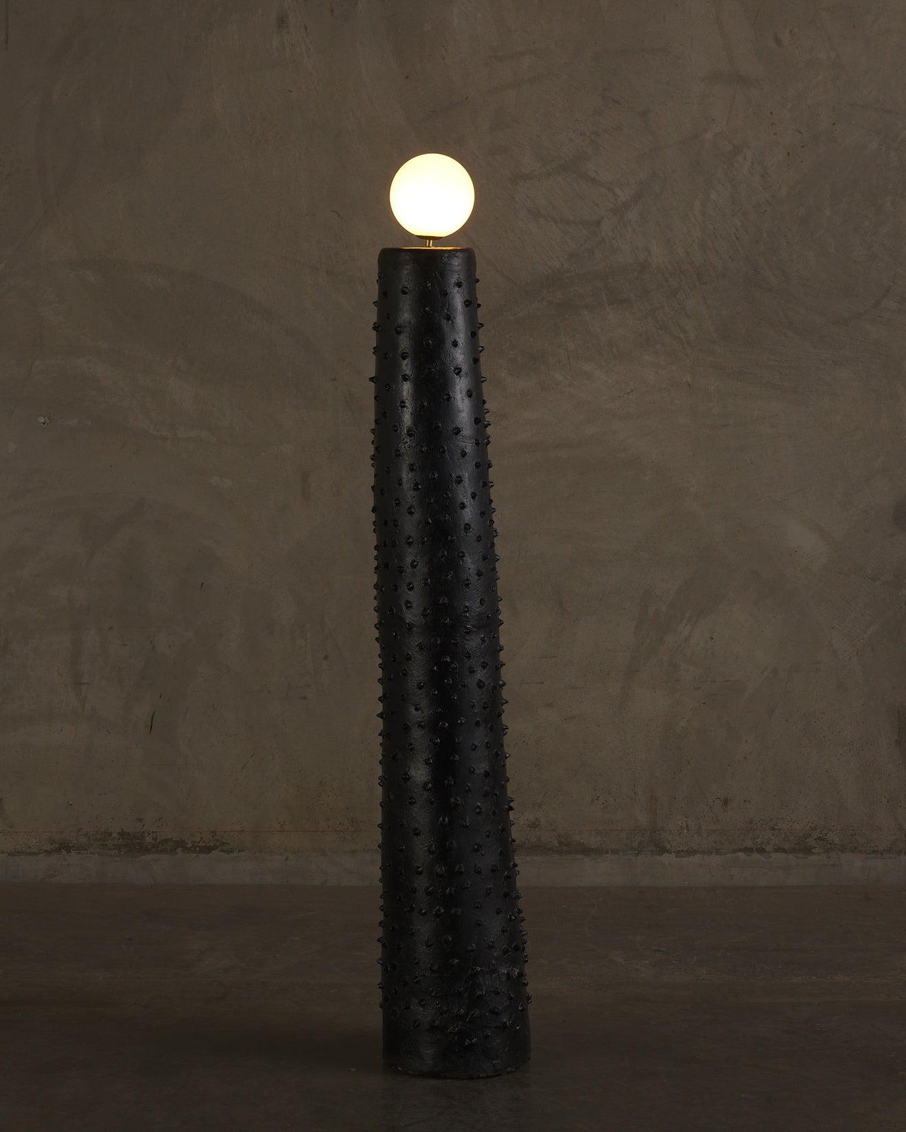 CHUCH STUDIO 'CEIBA' FLOOR LAMP