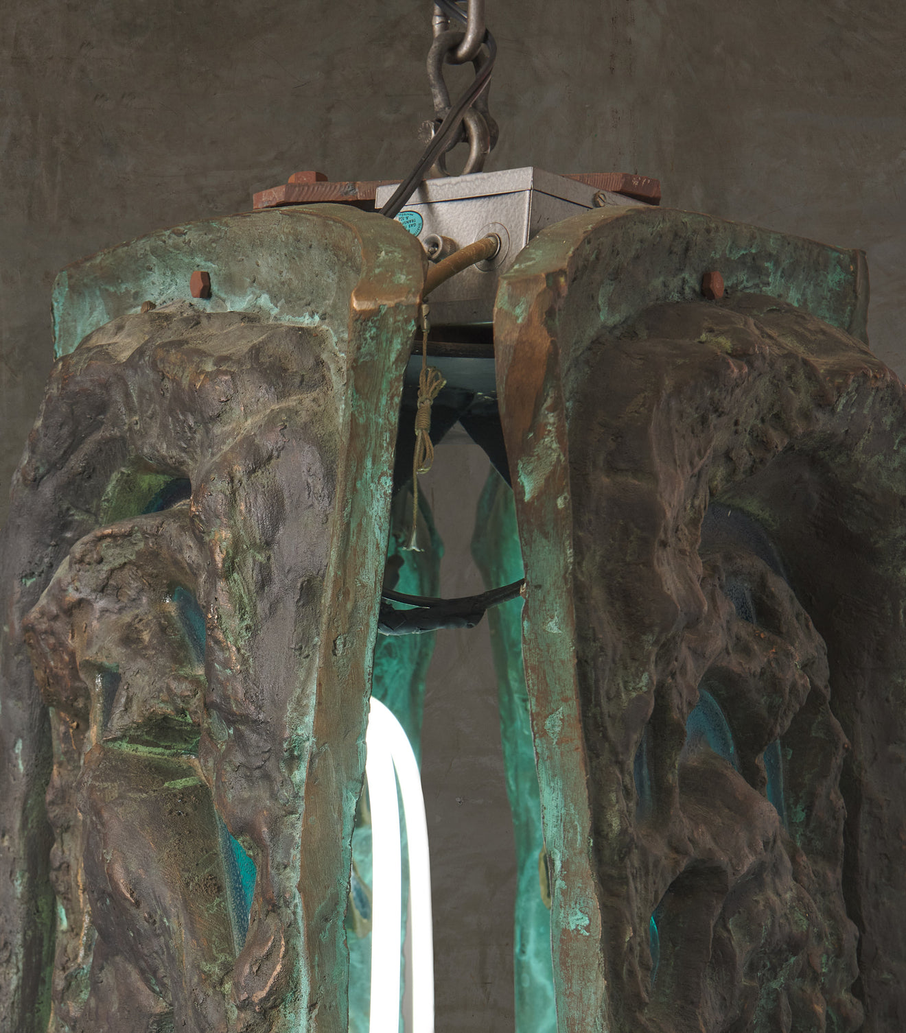 IMPORTANT DE WAIN VALENTINE MONUMENTAL HANGING LANTERN, USA 1962