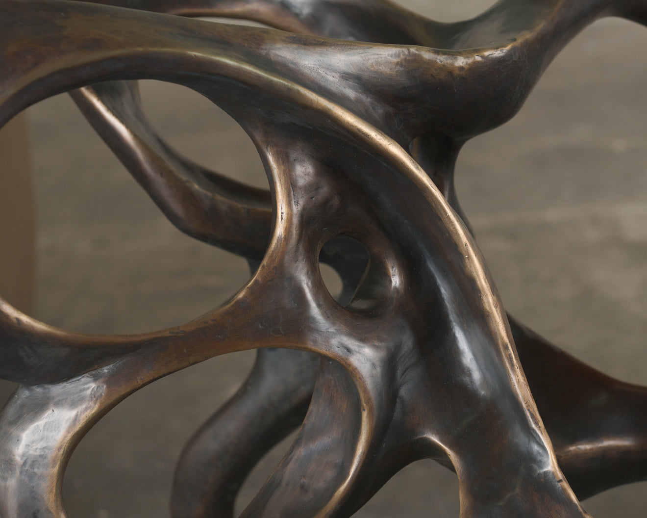 BCW Deliquescent Side Table