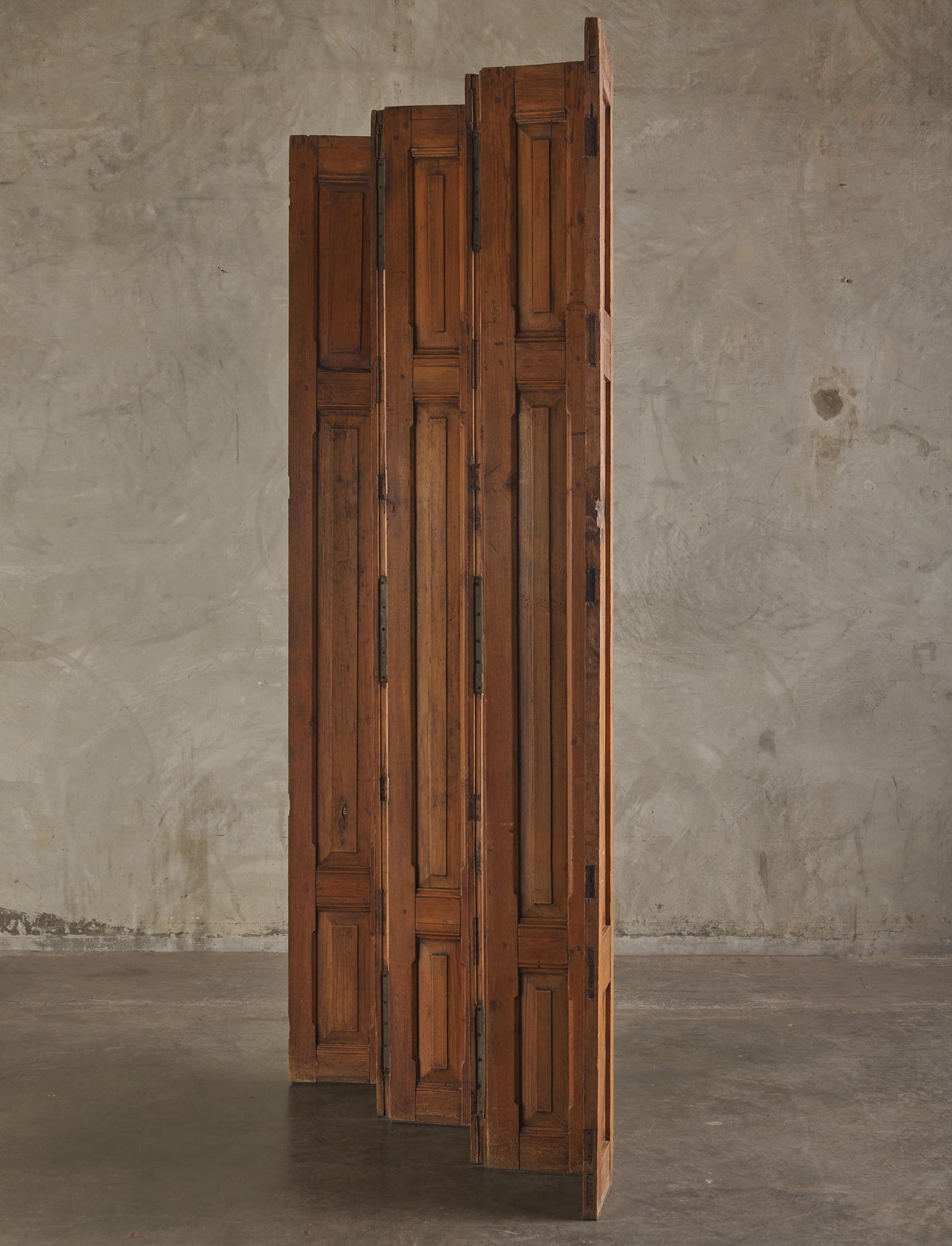 MONUMENTAL 9'5" TALL FOLDING WOOD PANEL SCREEN