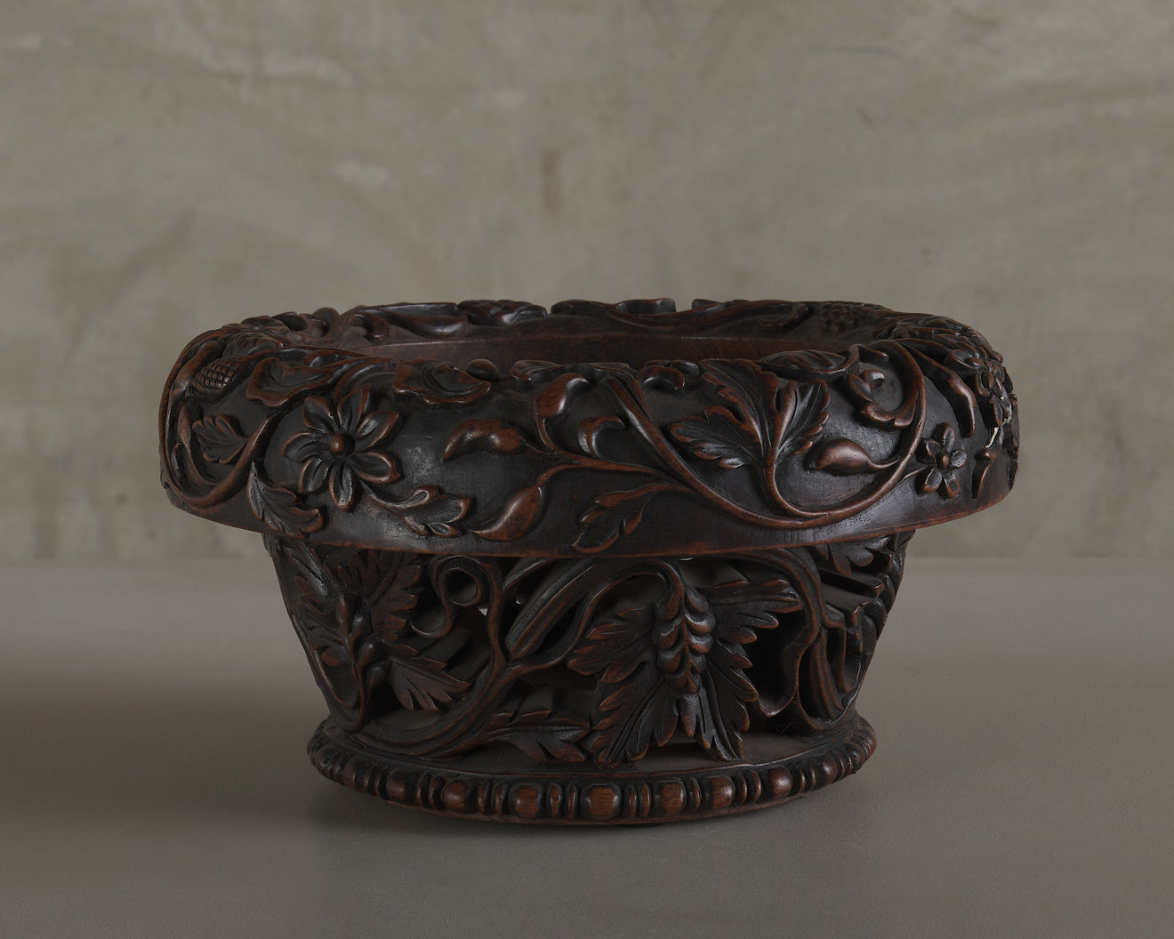 INTRICATELY CARVED FLORAL PLANTER, 20TH C