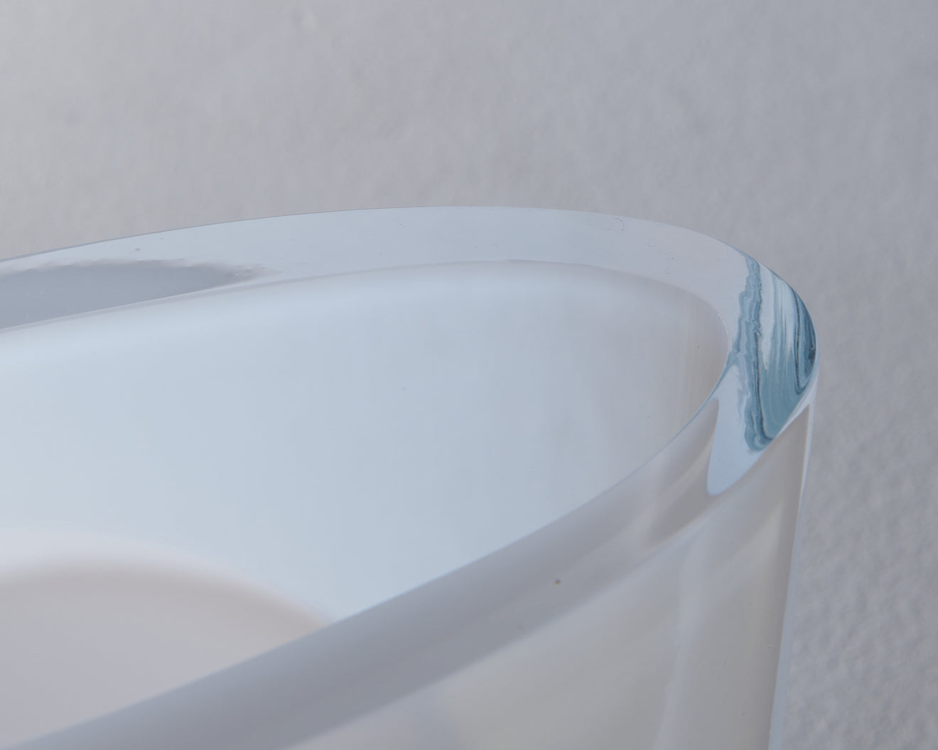 ISLA GLASS VESSEL BY JULIE RICHOZ