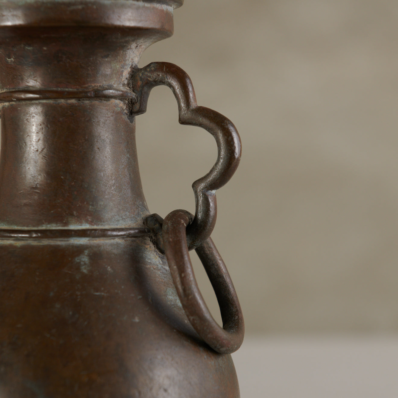 JAPANESE RING HANDLED VASE