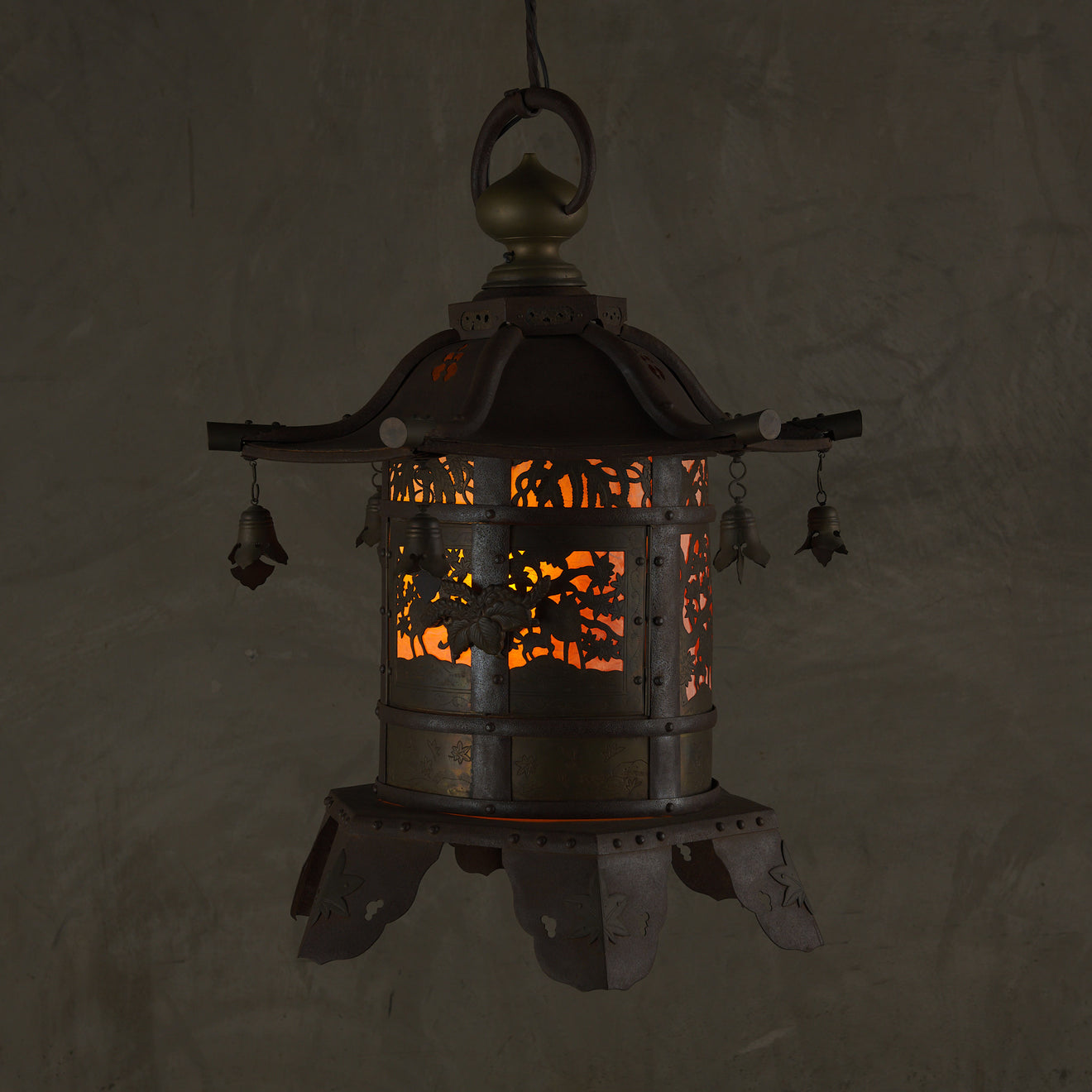 JAPANESE TEMPLE LANTERN