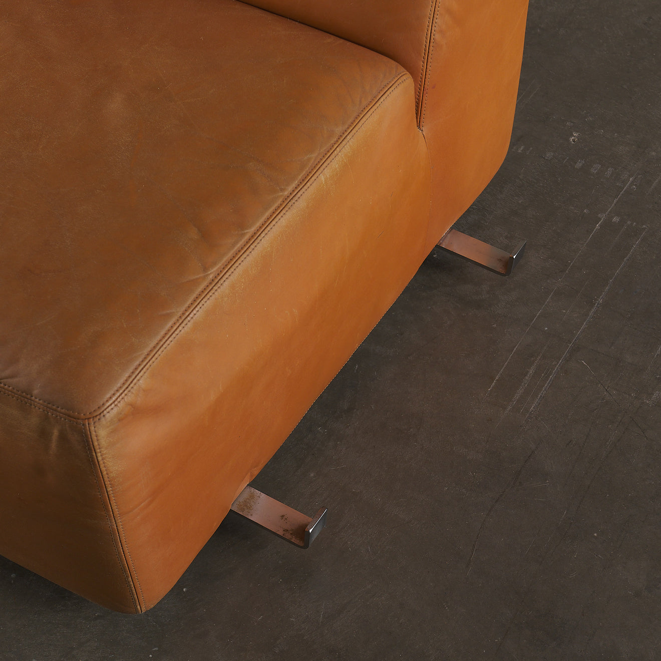 LEATHER ITALIAN 5PC SECTIONAL SOFA