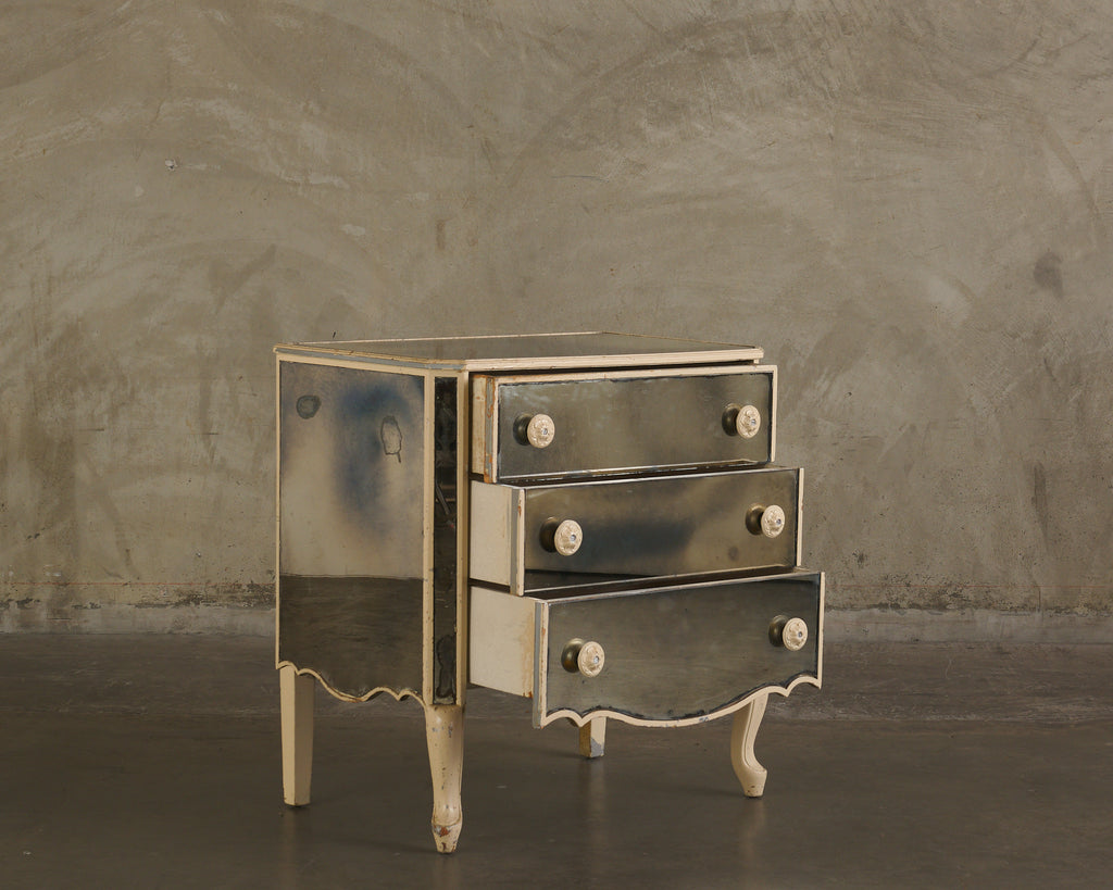 MIRRORED THREE DRAWER DRESSER – Blackman Cruz MIRRORED THREE DRAWER DRESSER – Blackman Cruz