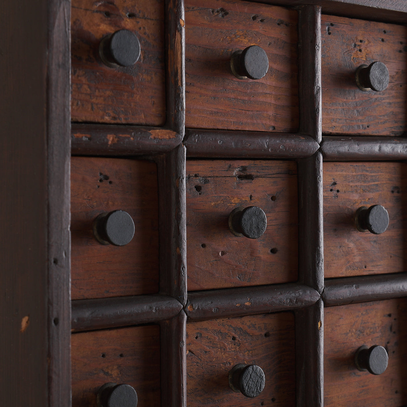 MULTI-DRAWER TABLE TOP CABINET, C1900