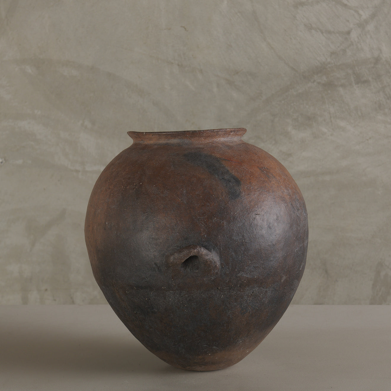 OAXACAN URN WITH HANDLES