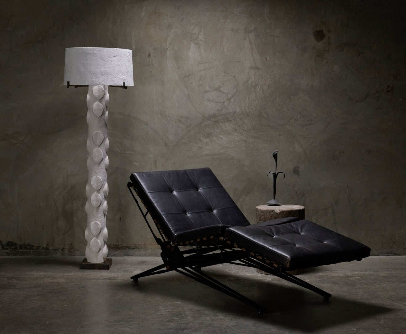 OSVALDO BORSANI L-77 CHAISE LOUNGE