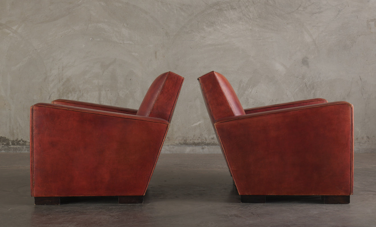 PAIR OF ADNET STYLE RED LEATHER CLUB CHAIRS, 1940