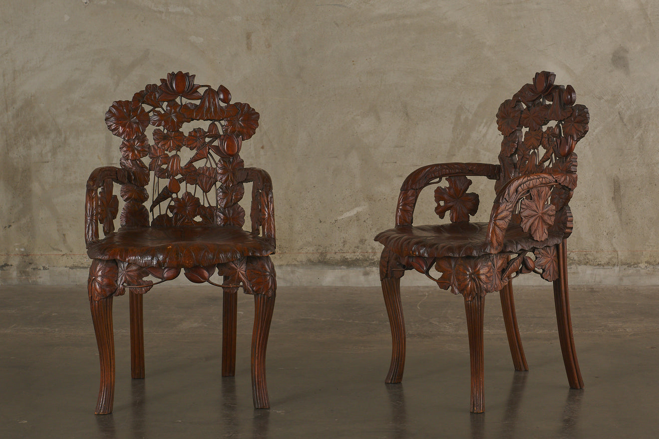 PAIR OF ITALIAN 'STILE LIBERTY' CARVED WALNUT ARM CHAIRS