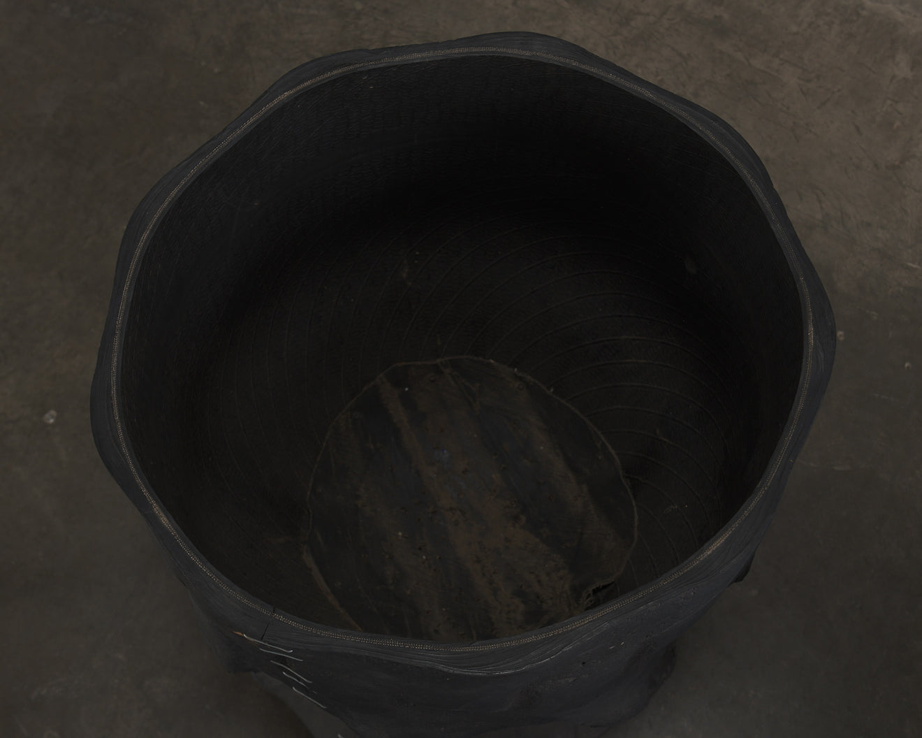 TRACTOR TIRE URN