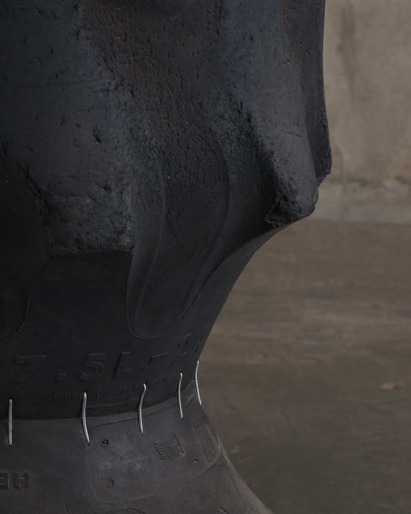 TRACTOR TIRE URN