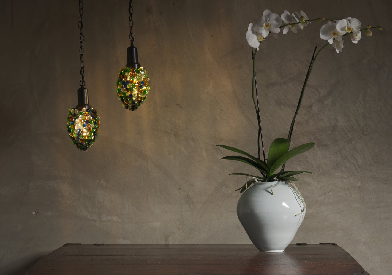 PAIR OF MURANO GLASS GRAPE CLUSTER PENDANT LIGHTS, ITALY, MID 20TH C