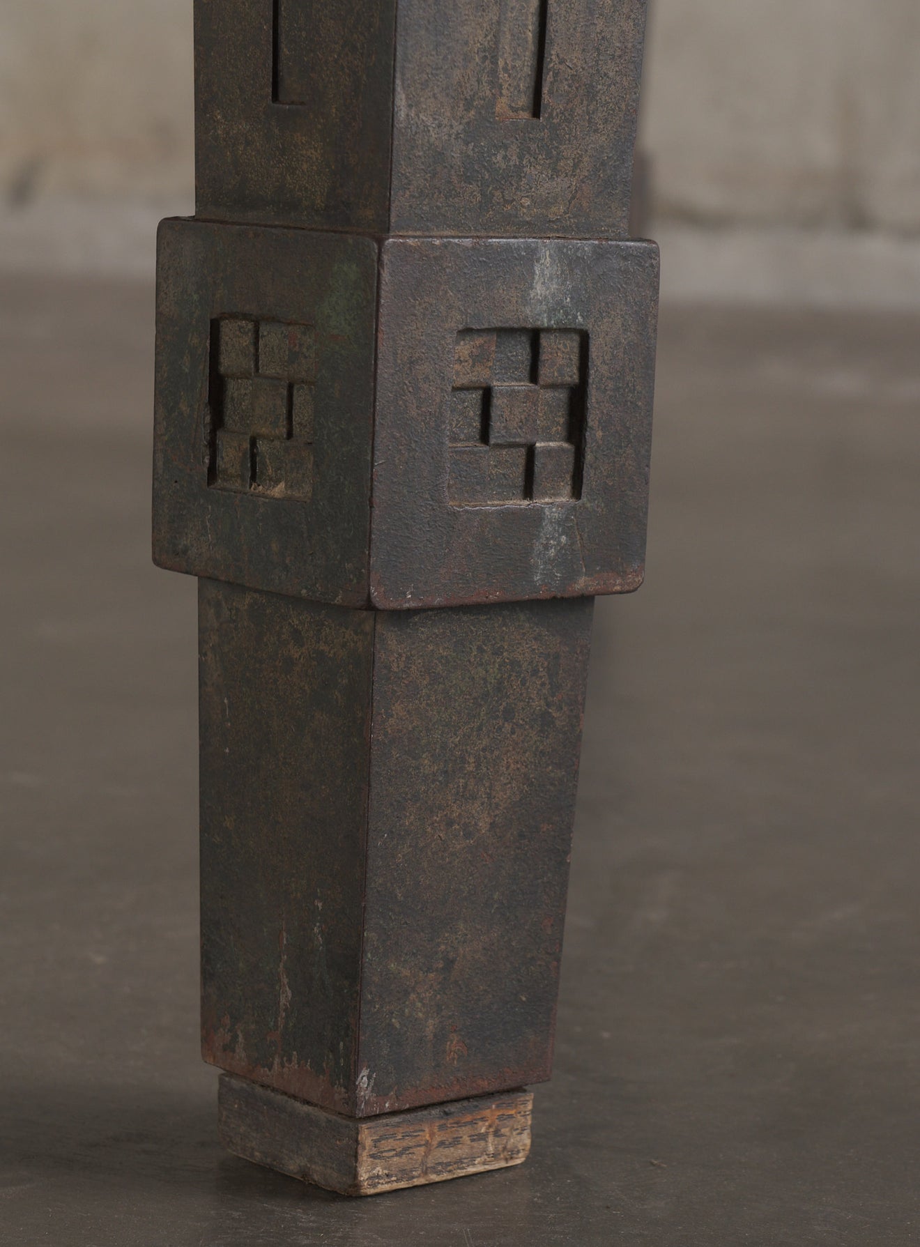 PRAIRIE SCHOOL STEEL WITH OAK TOP LIBRARY TABLE, c1906
