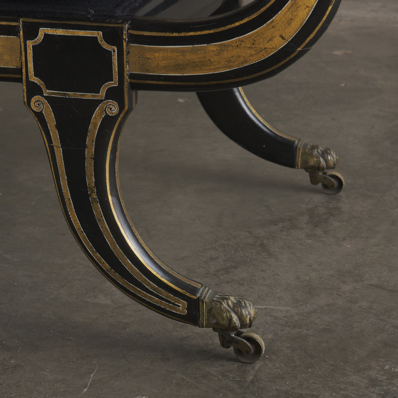REGENCY GILT AND LACQUERED BEECH RECAMIER, c1820
