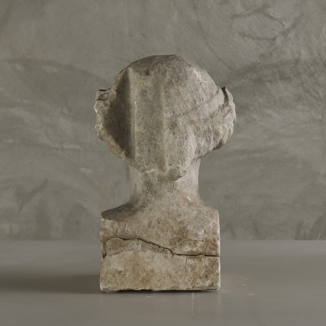 ROMAN MARBLE BUST OF BACCHUS, CIRCA 2ND CENTURY AD