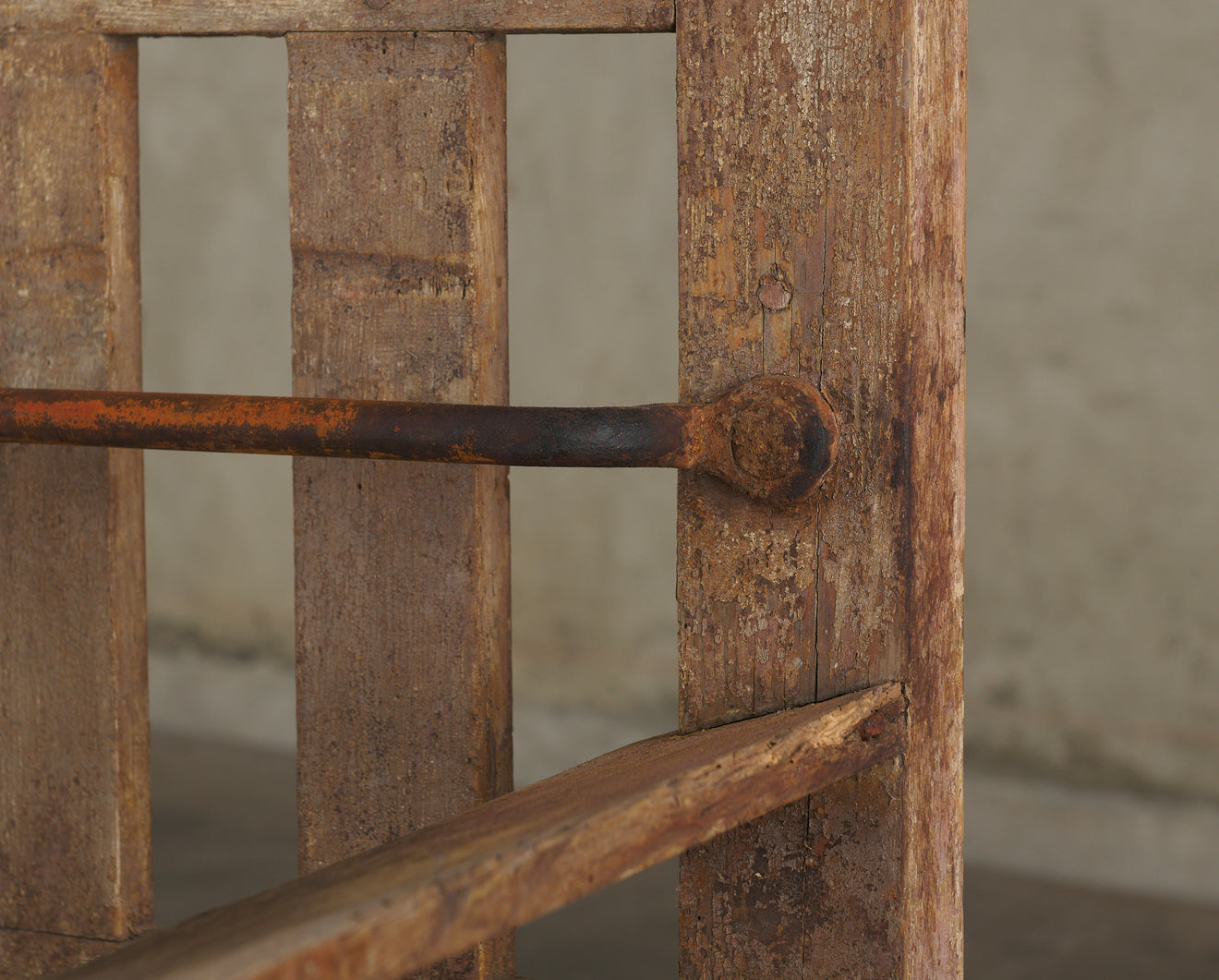 CONTINENTAL WELL WEATHERED BENCH AND ADJUSTABLE FOLDING TABLE