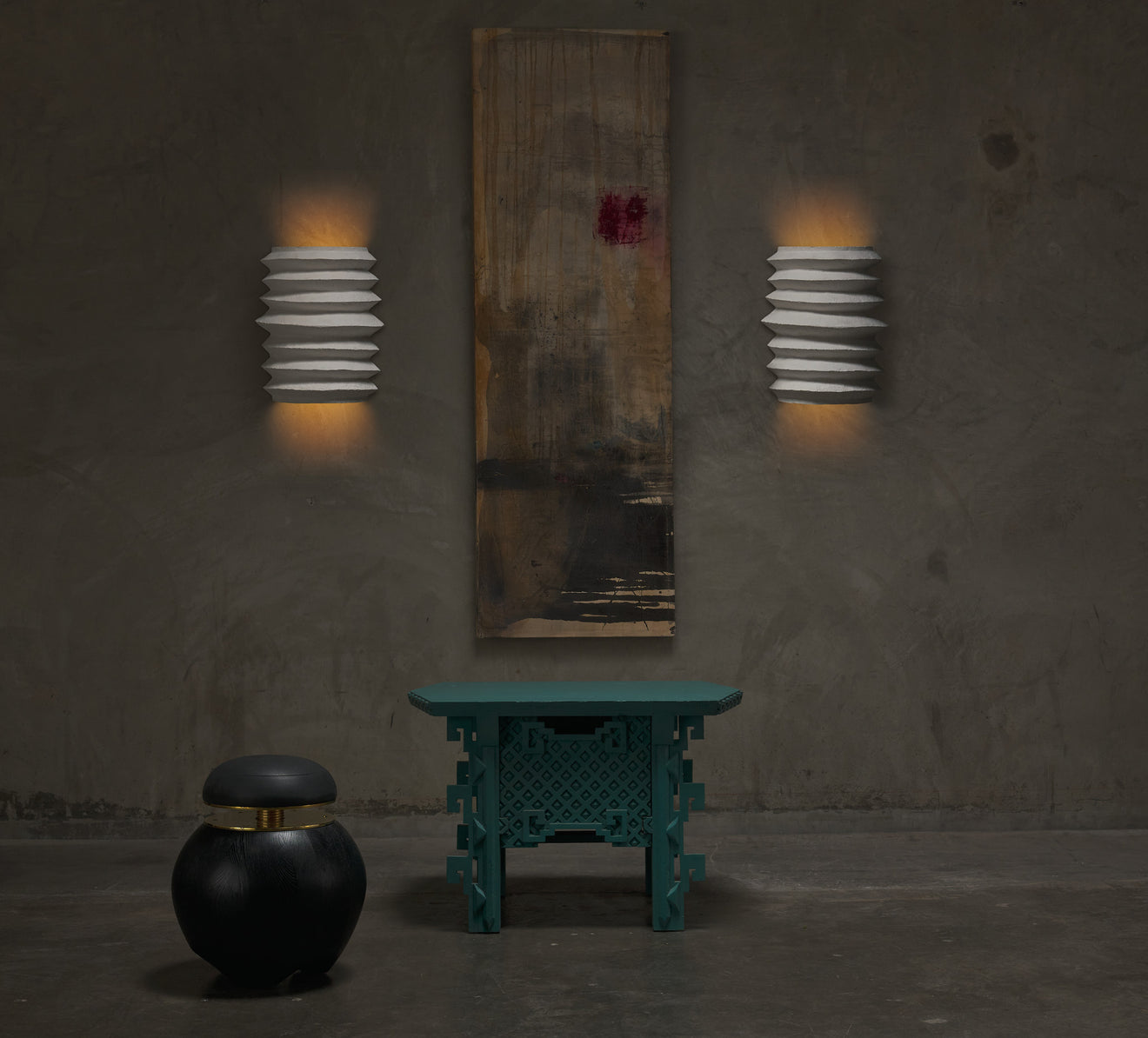 BCW RIBBED SCONCE