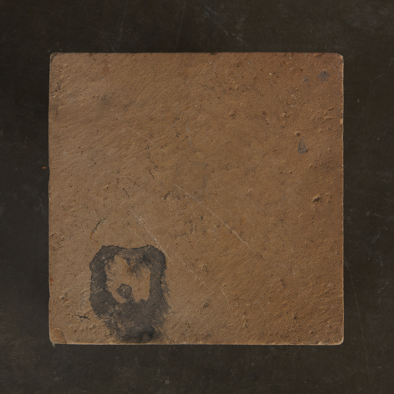 SANDSTONE LOW OFFERING TABLE