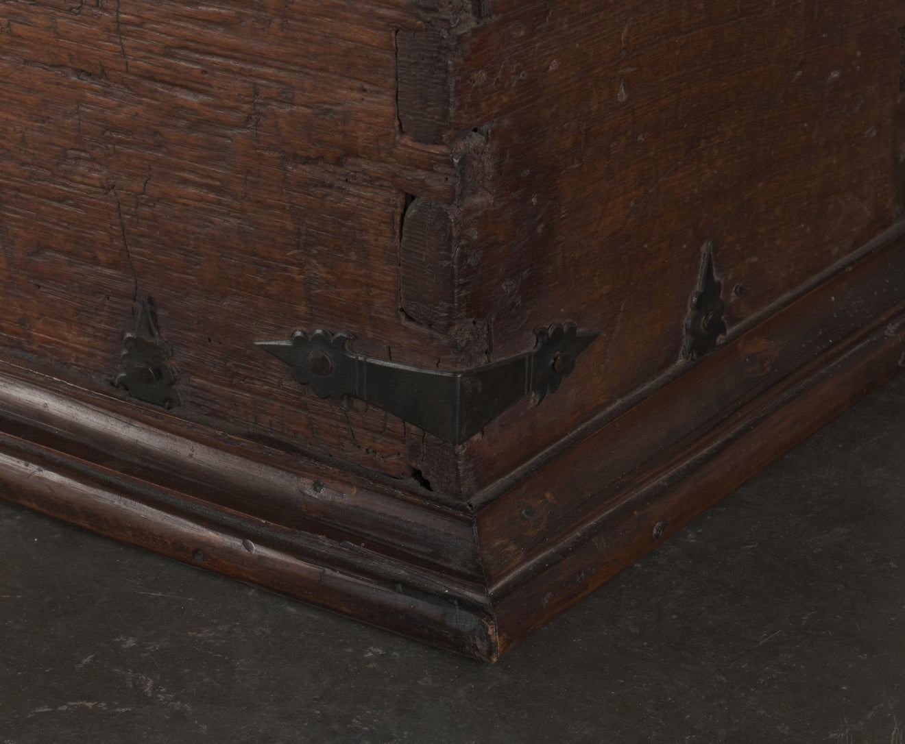 SPANISH TRUNK 18TH C