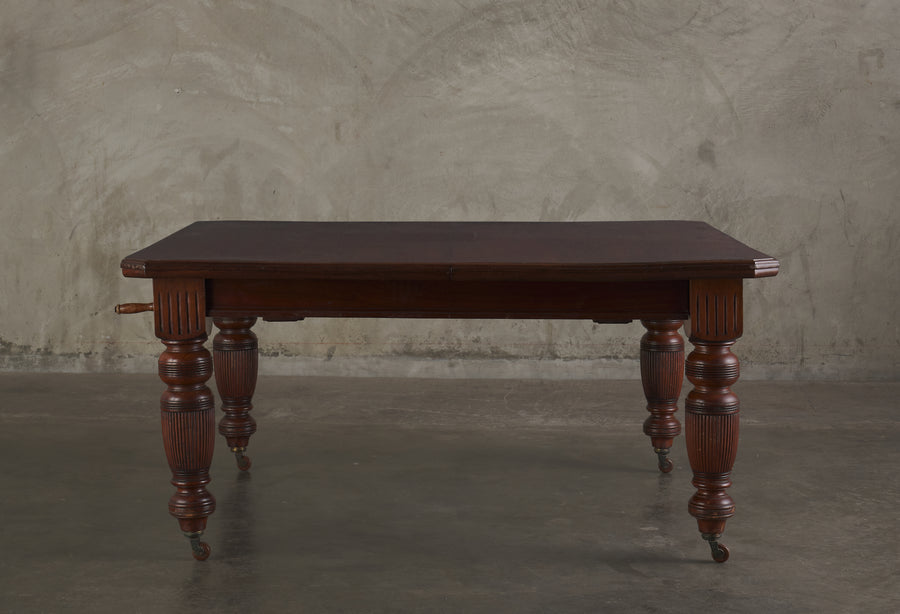 STEPHEN SONDHEIM'S VICTORIAN WALNUT EXTENSION DINING TABLE, CIRCA 1870