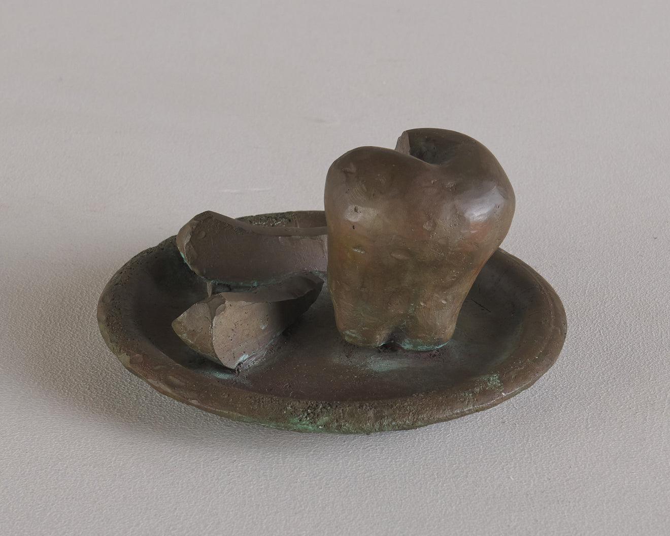 STILL LIFE SCULPTURE OF AN APPLE, 20TH C