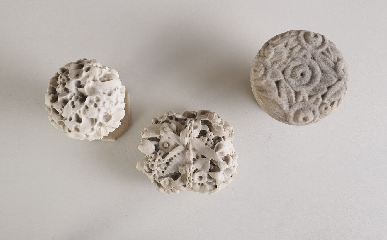 WELL WEATHERED CARVED MARBLE FLOWER ARRANGEMENT(S)