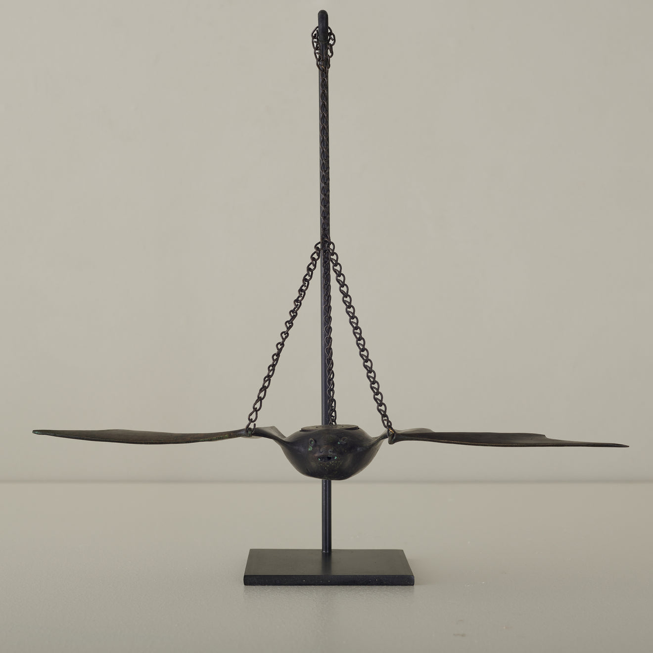 BC WORKSHOP HANGING BAT CENSER