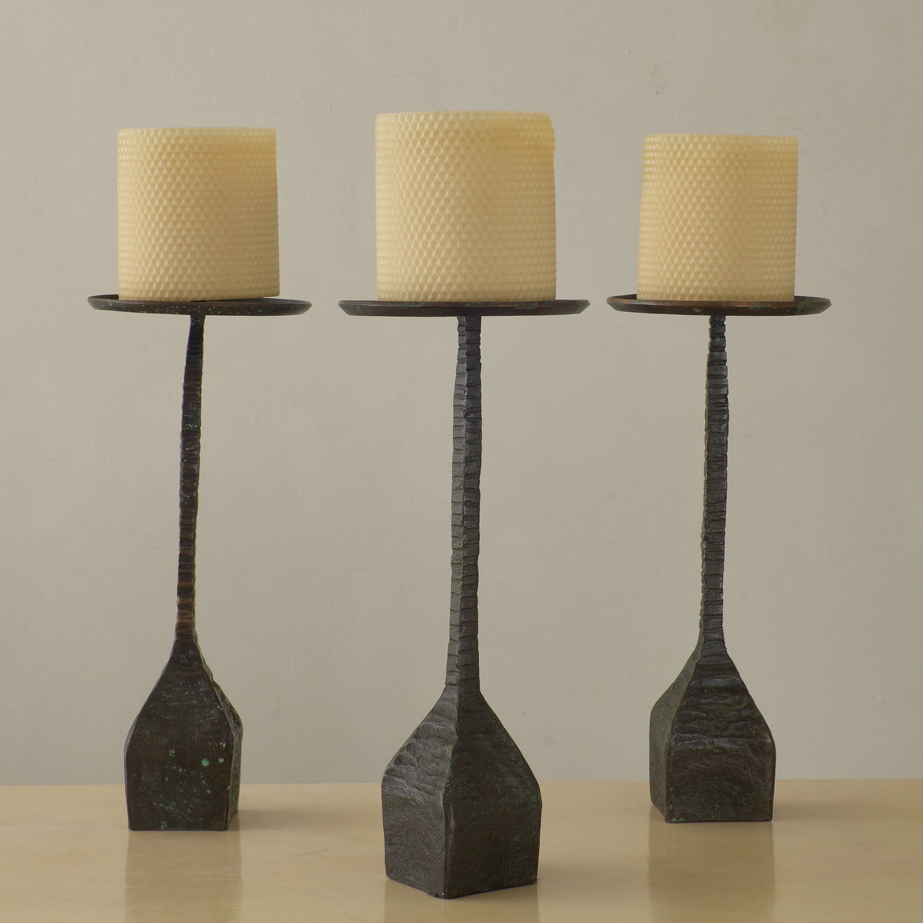 Brutalist Pricket, Tall