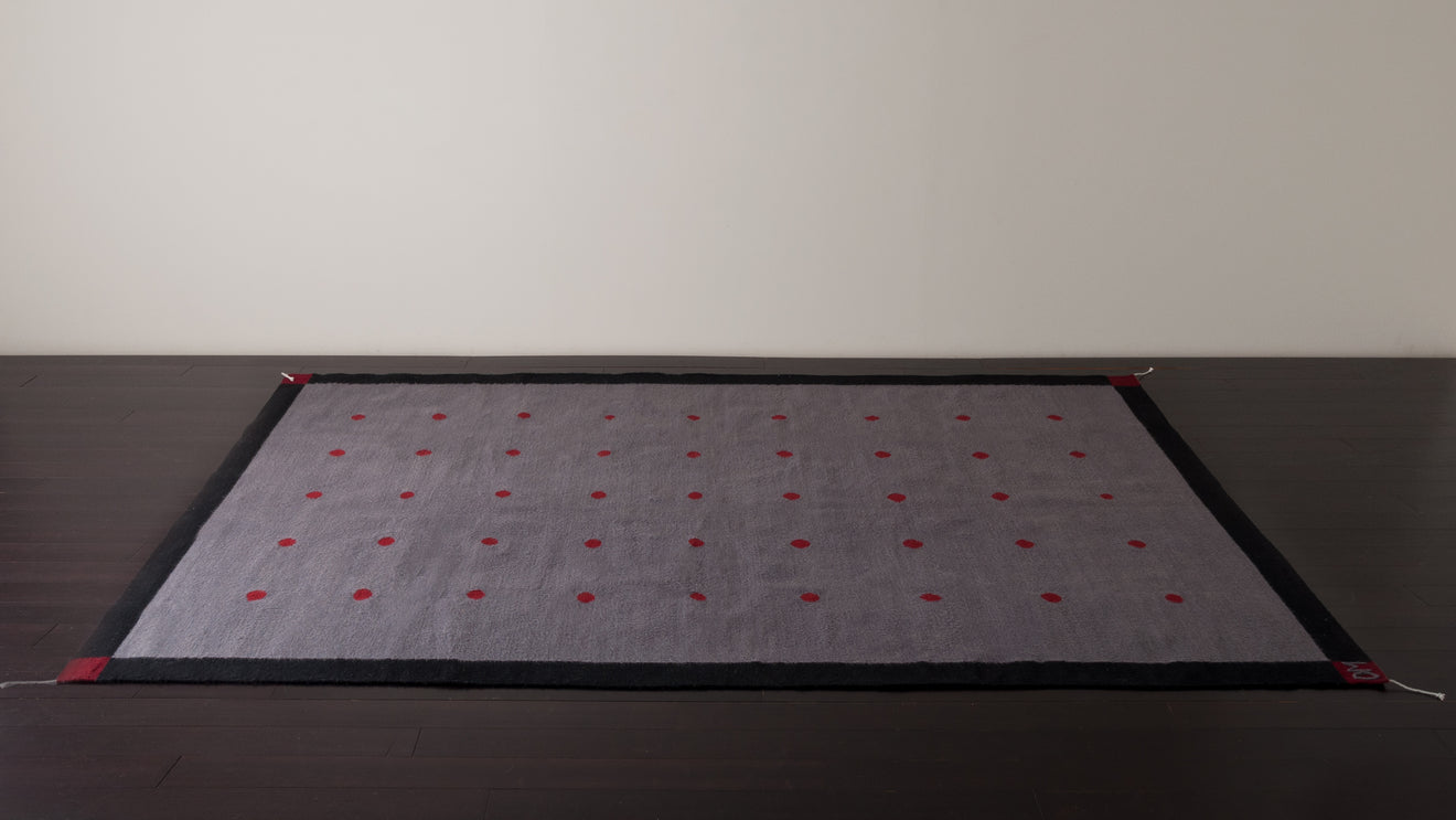 DAN MCCLEARY DESIGNED 6' x 9' RUG