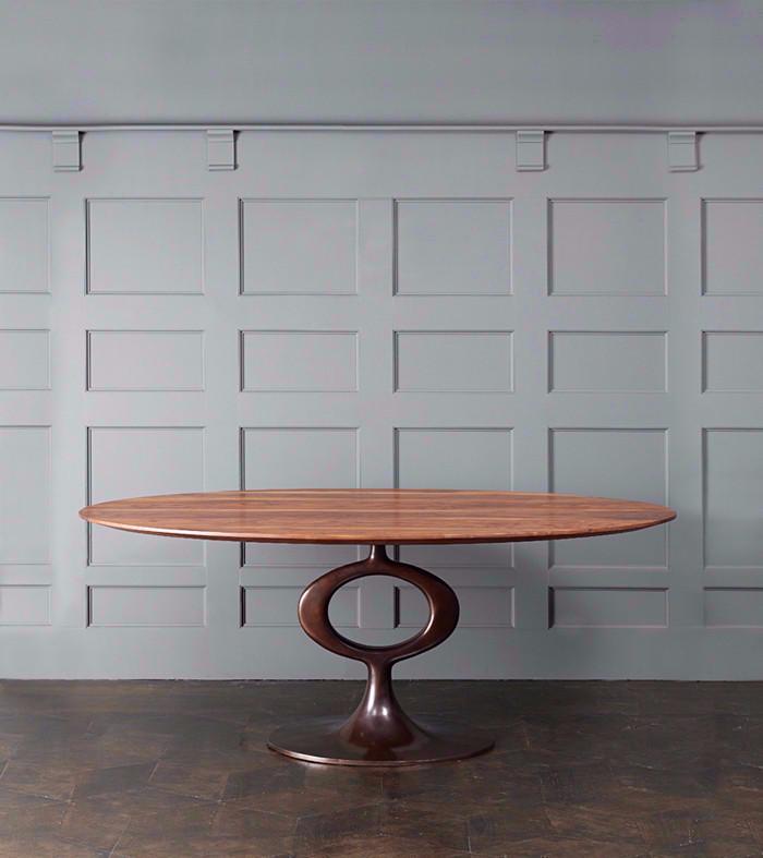 BCW OP ELLIPSE TABLE WITH WOOD TOP