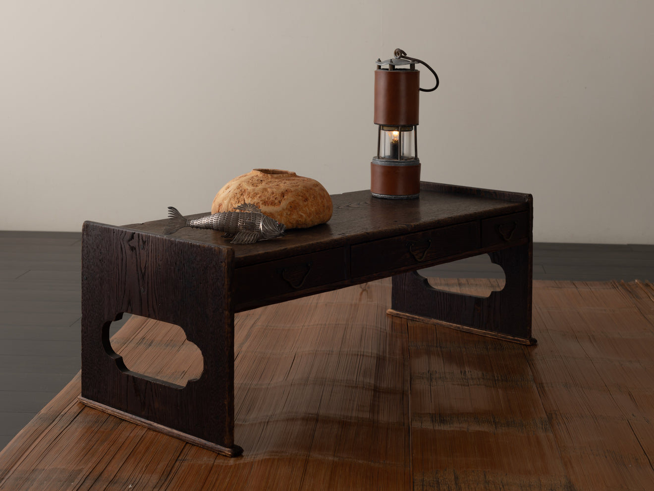 JAPANESE CALLIGRAPHERS TABLE