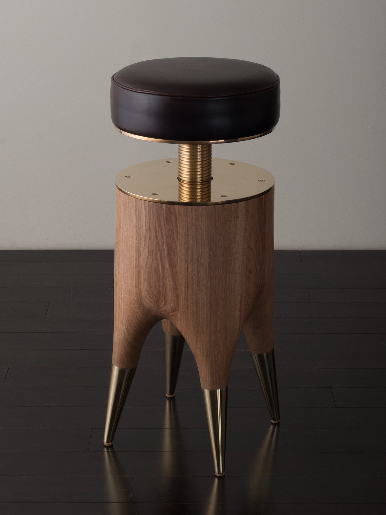 MOLAR STOOL-WHITE OAK