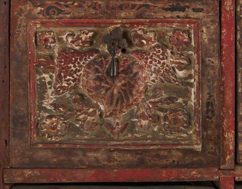 18TH CENTURY TABLE TOP VARGUENO