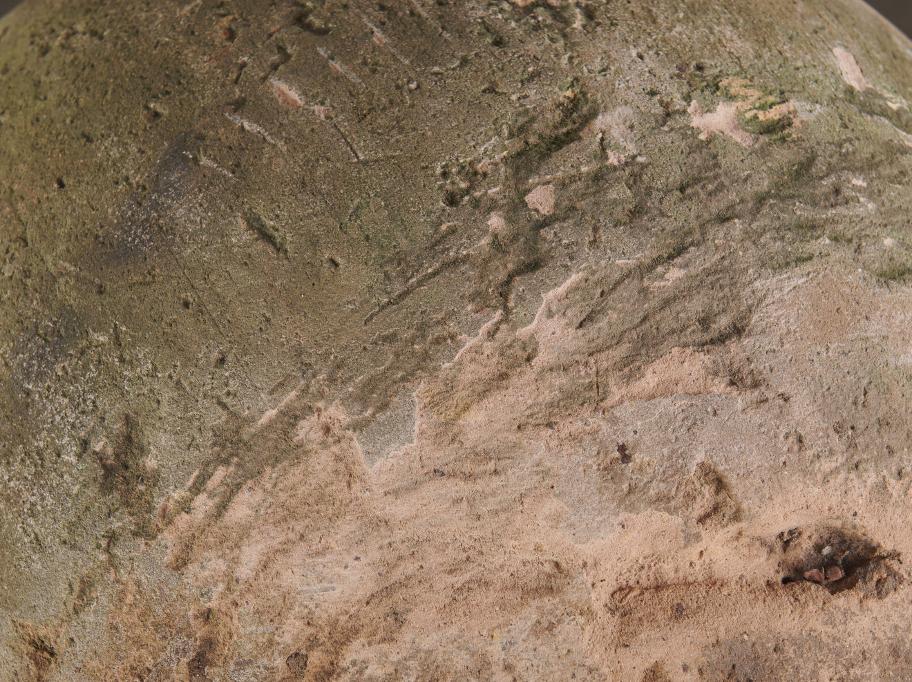 2 STONE BOUNDARY MARKERS/GARDEN BALLS